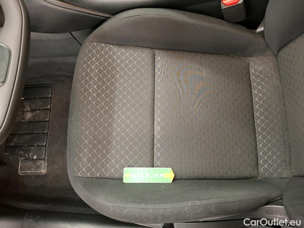  Nissan  Juke NISSAN  / 2019 / 5P / Crossover Hybrid 143 Business Edition #1