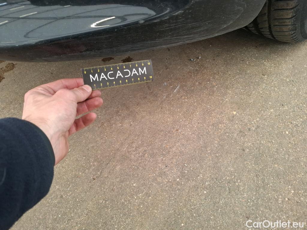  Mercedes  A-Klasse MERCEDES-BENZ Classe A Compact / 2018 / 5P / Berline A 180 Business Line #23