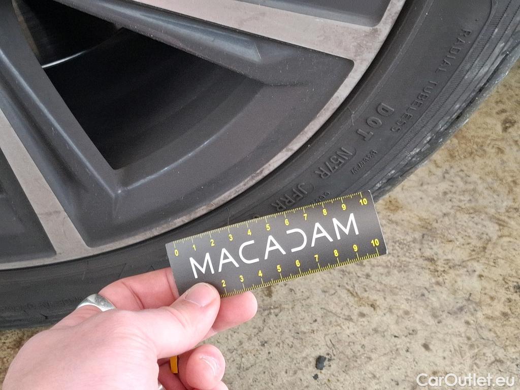  Bmw  Serie 1 Série 1 Berline 118 i Lounge 1.5 140CV BVA7 E6dT #31