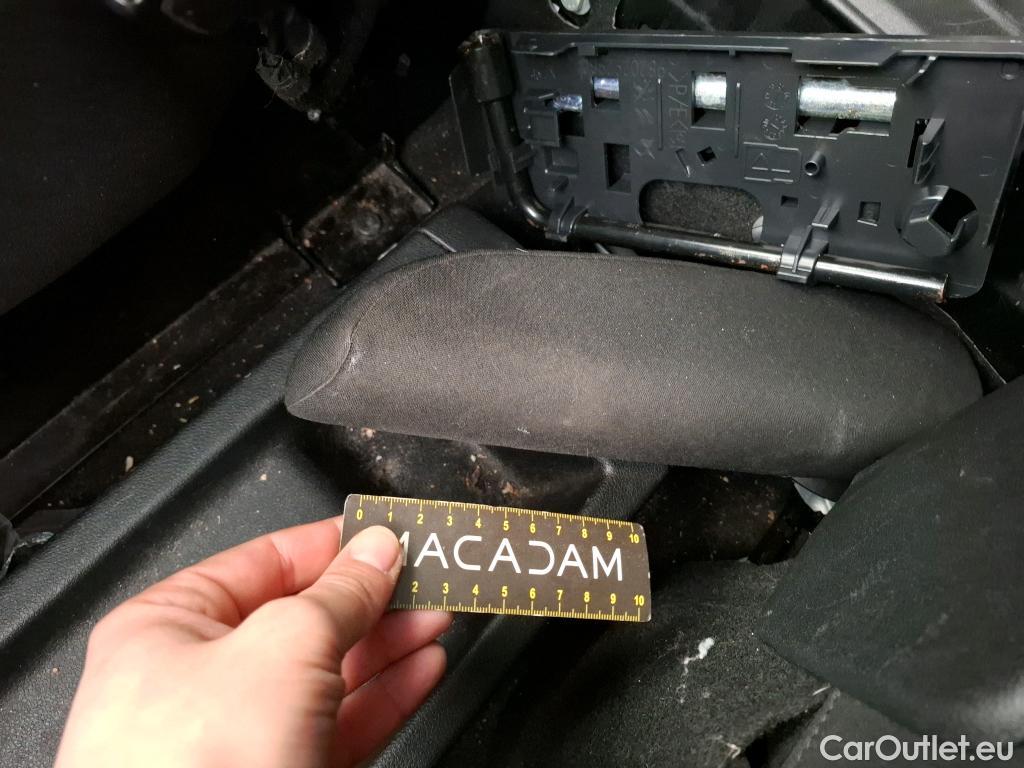  Citroen  Berlingo  Fourgon Club M 650 1.5 BlueHDi 100CV BVM6 E6d #24