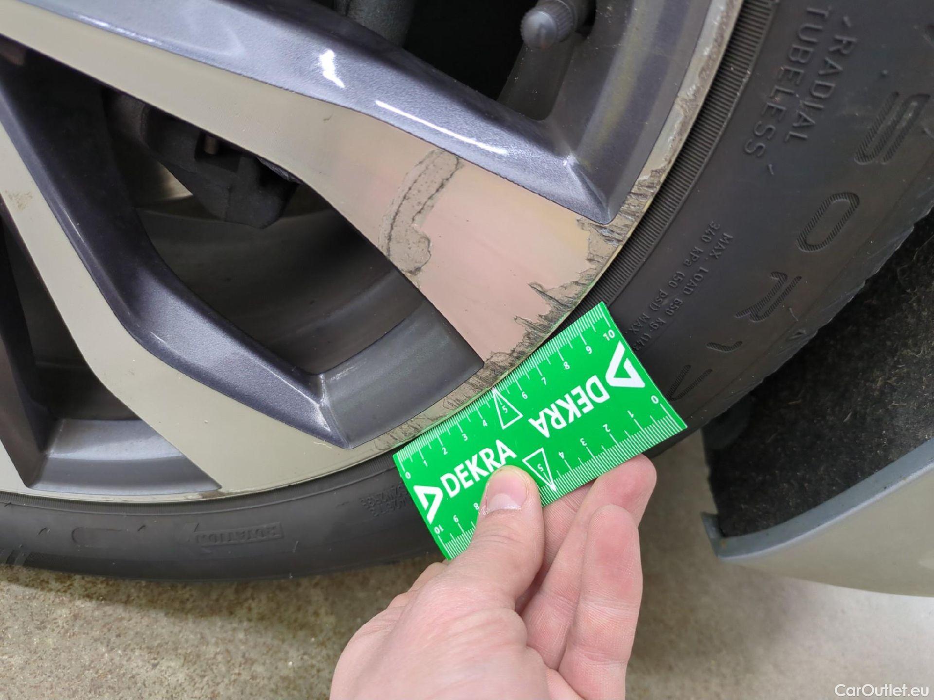  Renault  Megane  IV Berline 5 ptes. Techno 1.5 dCi 115CV BVA7 E6d #11