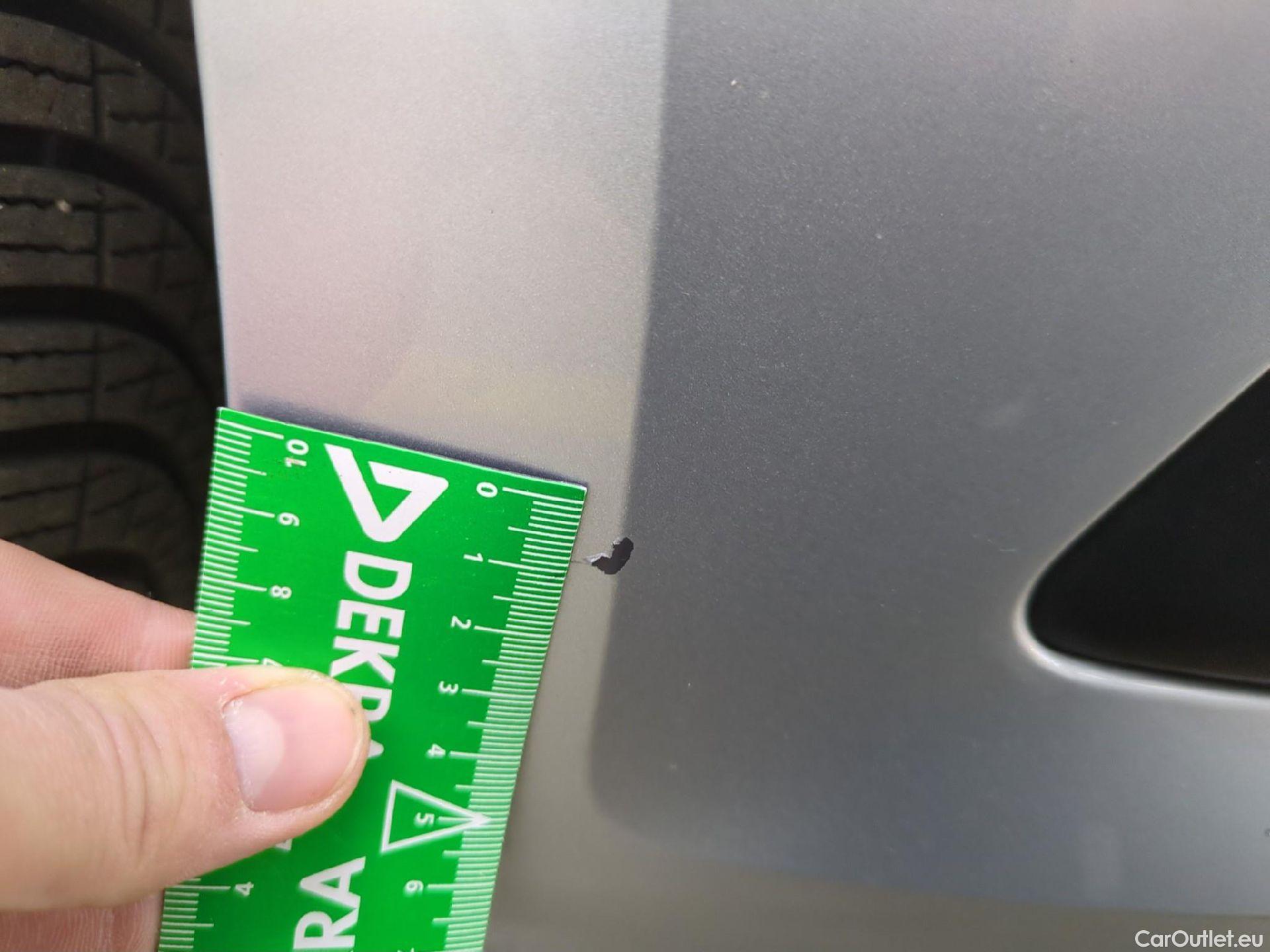  Renault  Megane  IV Berline 5 ptes. Techno 1.5 dCi 115CV BVA7 E6d #25