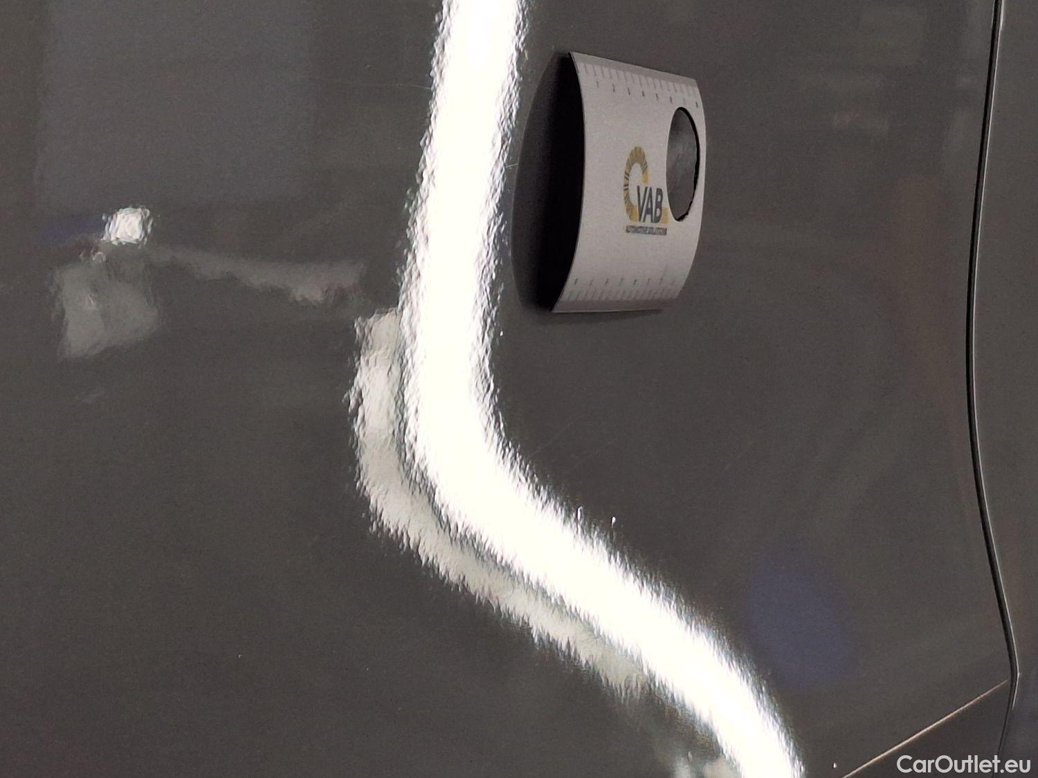  Mercedes  GLA Mercedes,  '20, Mercedes-Benz   200 d Business Solution 5d #41