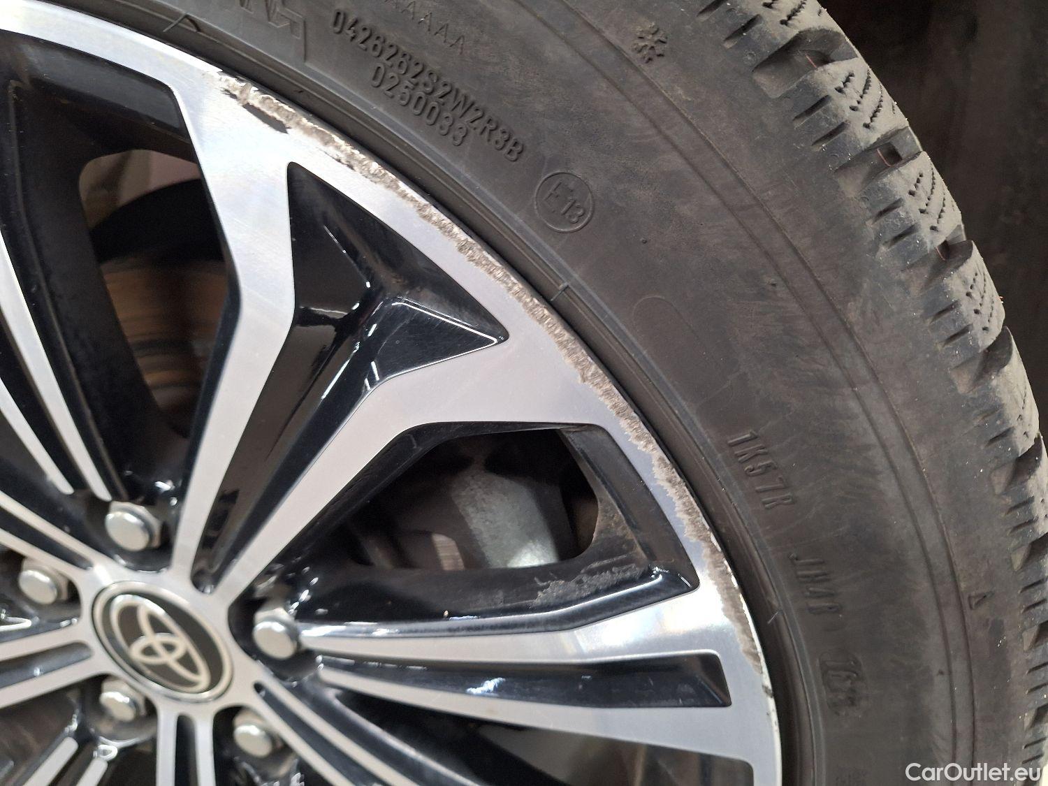  Toyota  Corolla Toyota,  TS '19, Toyota  Touring Sports 1.8 Hybrid Premium e #4