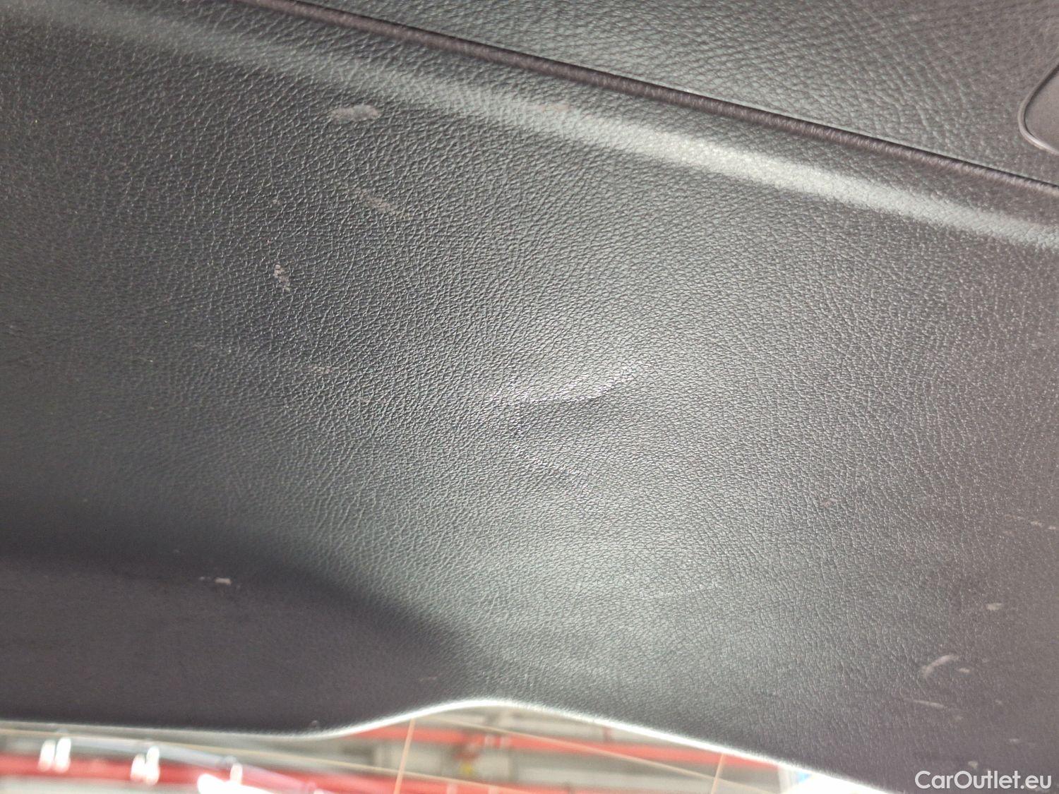  Mercedes  GLA Mercedes,  '20, Mercedes-Benz   200 d Business Solution 5d #50