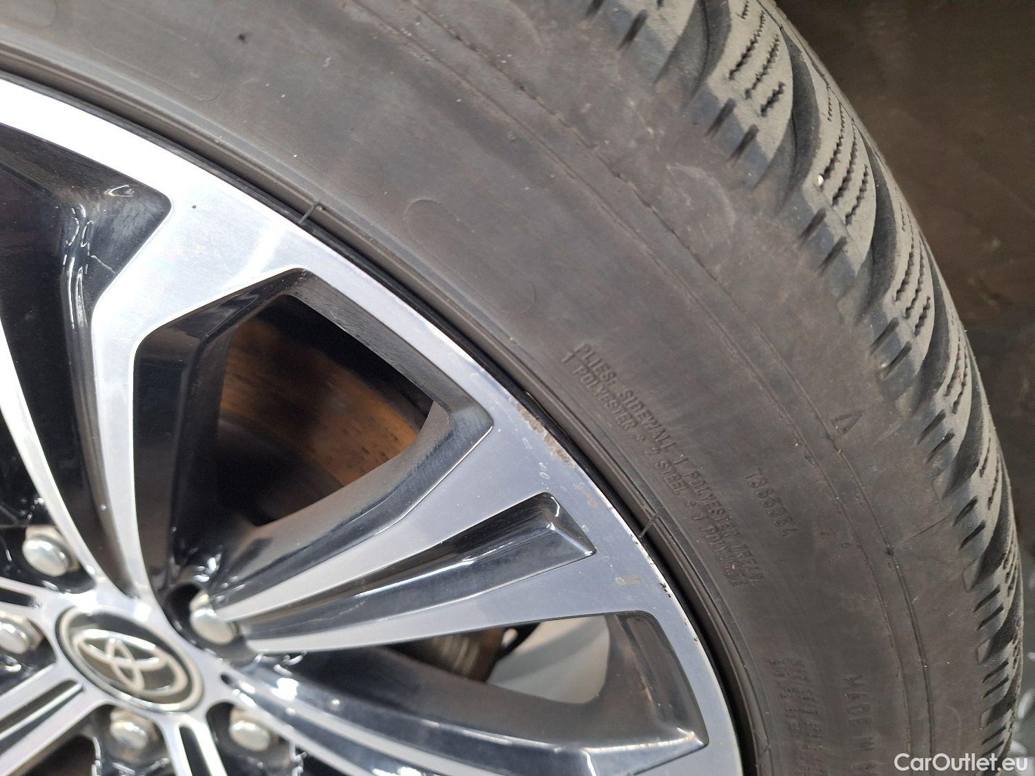  Toyota  Corolla Toyota,  TS '19, Toyota  Touring Sports 1.8 Hybrid Premium e #22