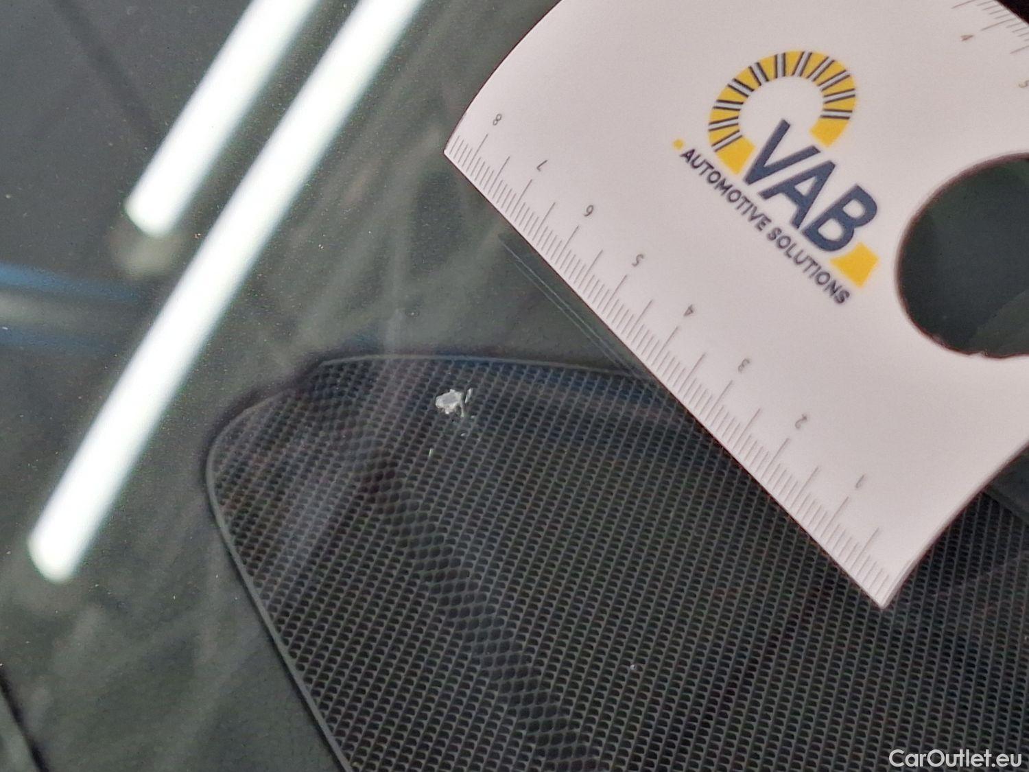  Mercedes  GLA Mercedes,  '20, Mercedes-Benz   200 d Business Solution 5d #58