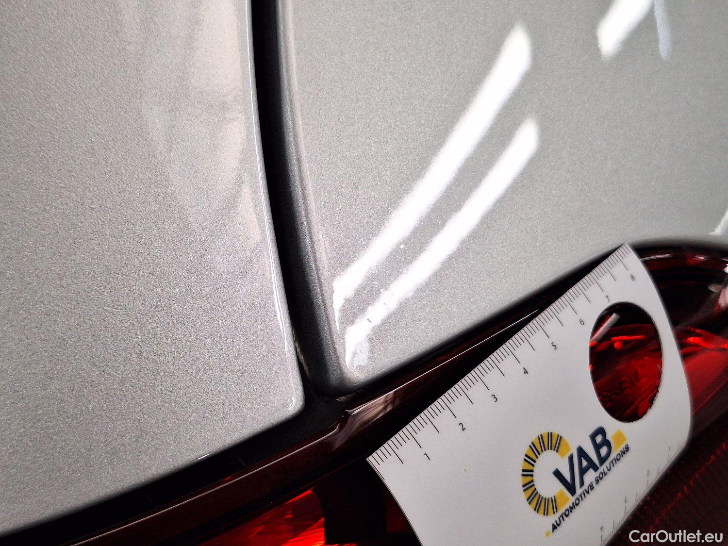  Mercedes  GLA Mercedes,  '20, Mercedes-Benz   200 d Business Solution 5d #34