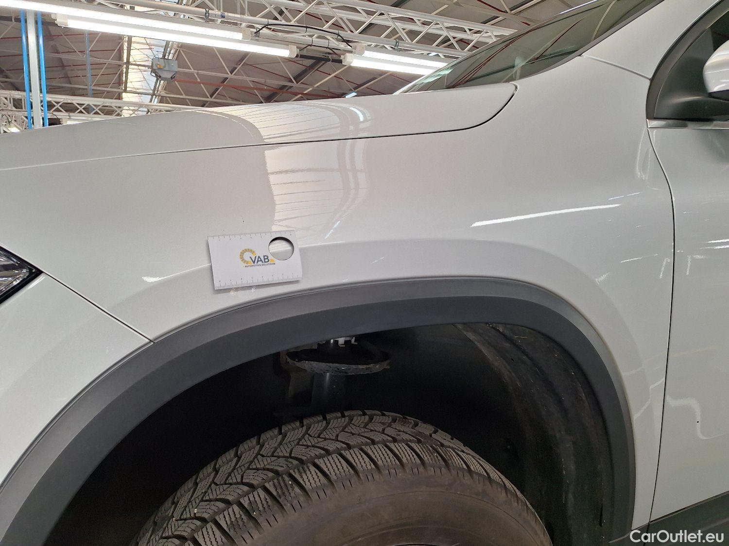  Mercedes  GLA Mercedes,  '20, Mercedes-Benz   200 d Business Solution 5d #30