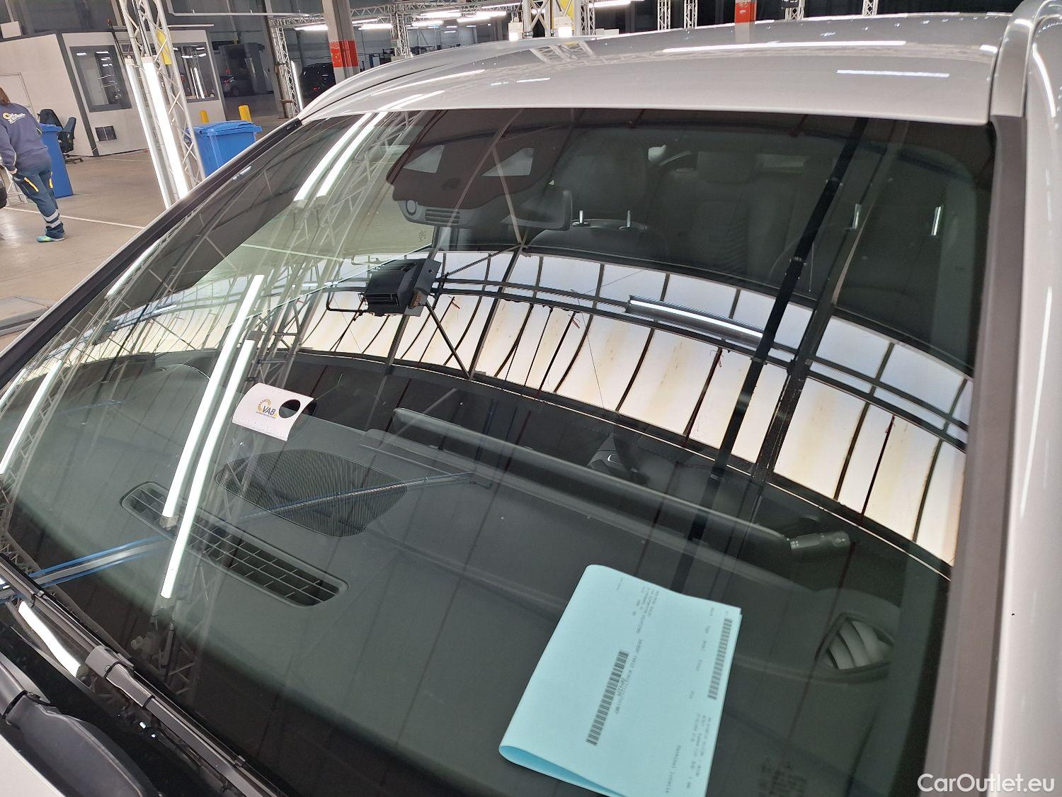  Mercedes  GLA Mercedes,  '20, Mercedes-Benz   200 d Business Solution 5d #57