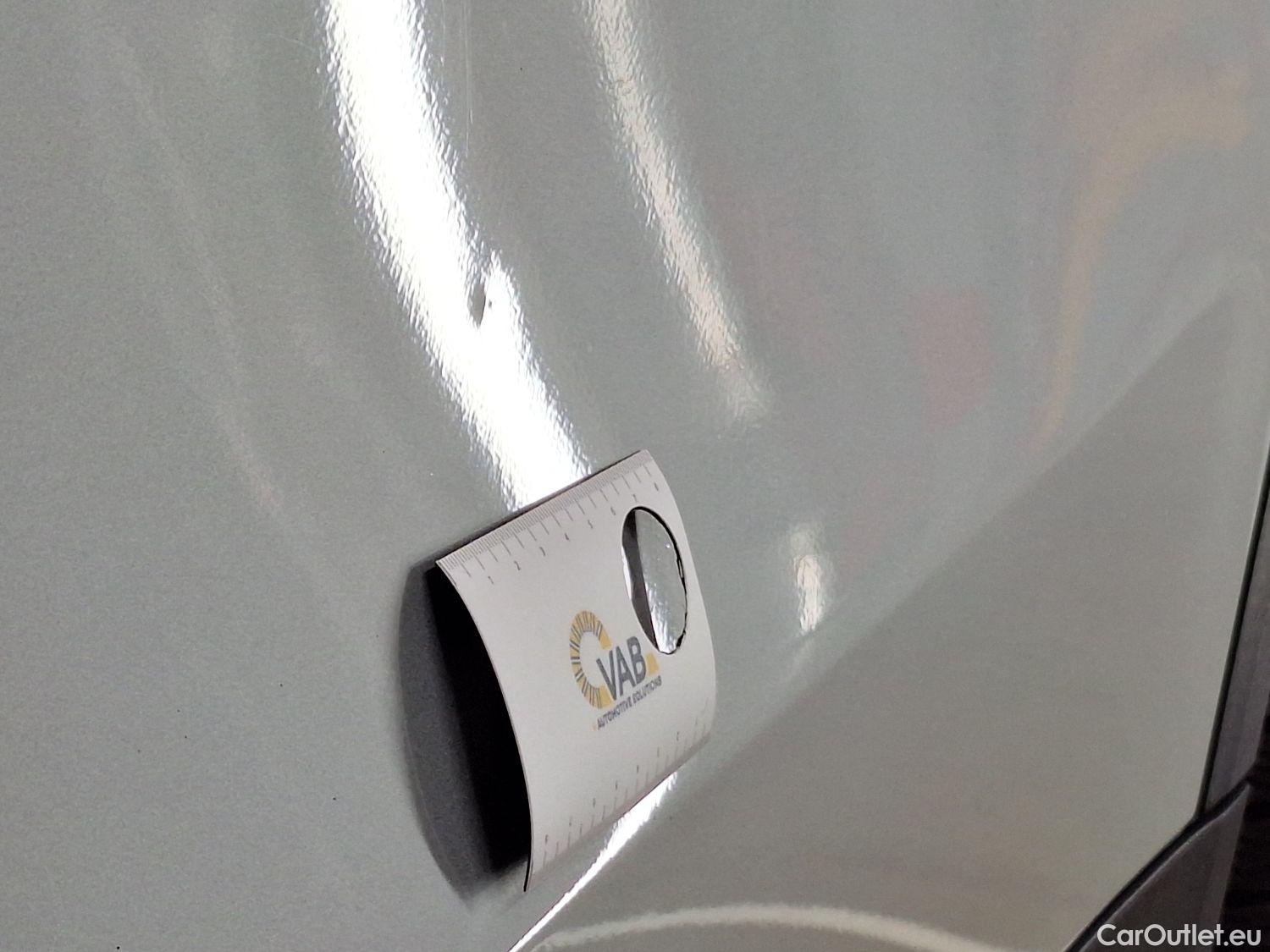  Mercedes  GLA Mercedes,  '20, Mercedes-Benz   200 d Business Solution 5d #29