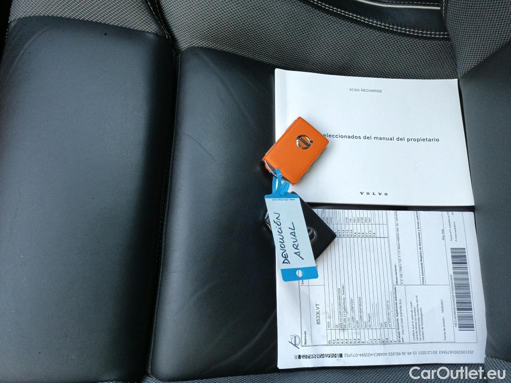  Volvo  XC60 VOLVO  / 2017 / 5P / todoterreno 2.0 T6 AWD Recharge R-Design Auto #33