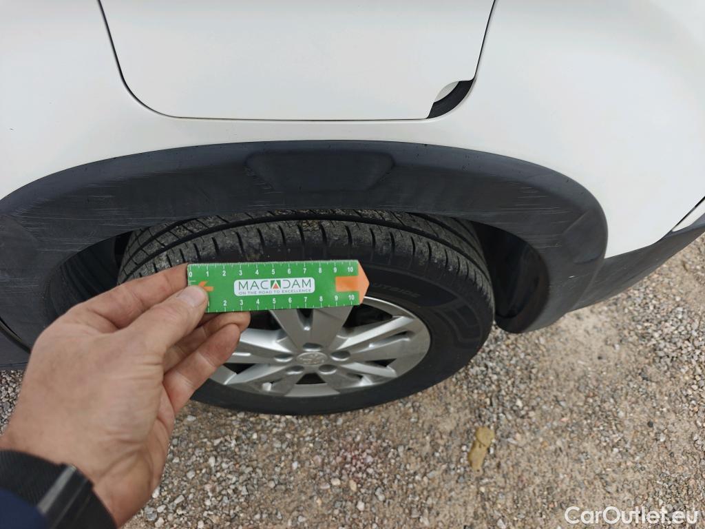  Peugeot  RIFTER PEUGEOT  / 2018 / 5P / monovolumen compacto Active Nav+ Standard BlueHDi 73kW #29