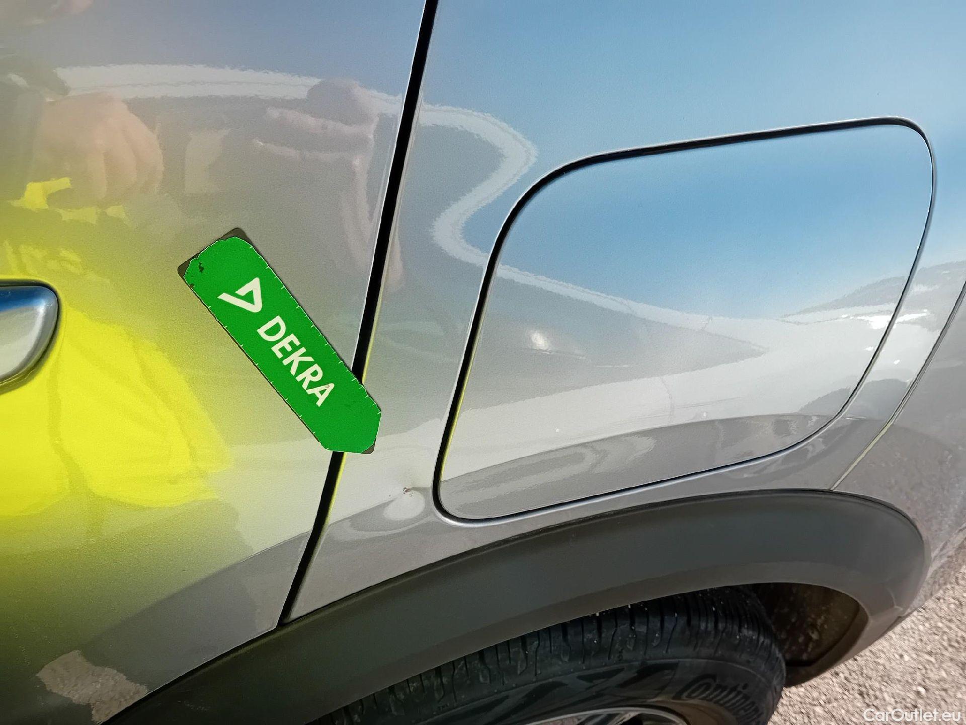  Peugeot  2008 PEUGEOT  / 2019 / 5P / todoterreno Active Pack BlueHDI 81kW (110CV) #6