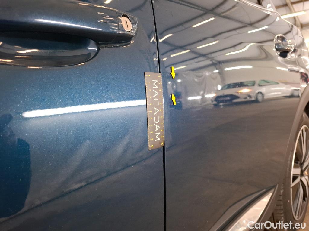  Peugeot  3008 PEUGEOT  / 2020 / 5P / SUV 1.6 HYBRID 225 E-EAT8 GT Pack #30