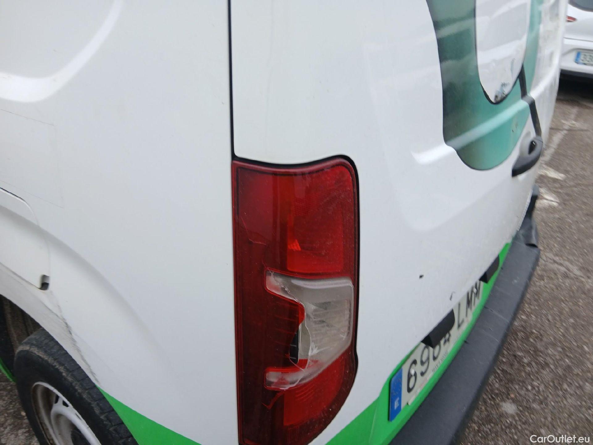  Toyota  Proace TOYOTA  City/2020/4P/furgón derivado de turismo 1.5D 75kW (100CV) GX 650kg Media #20