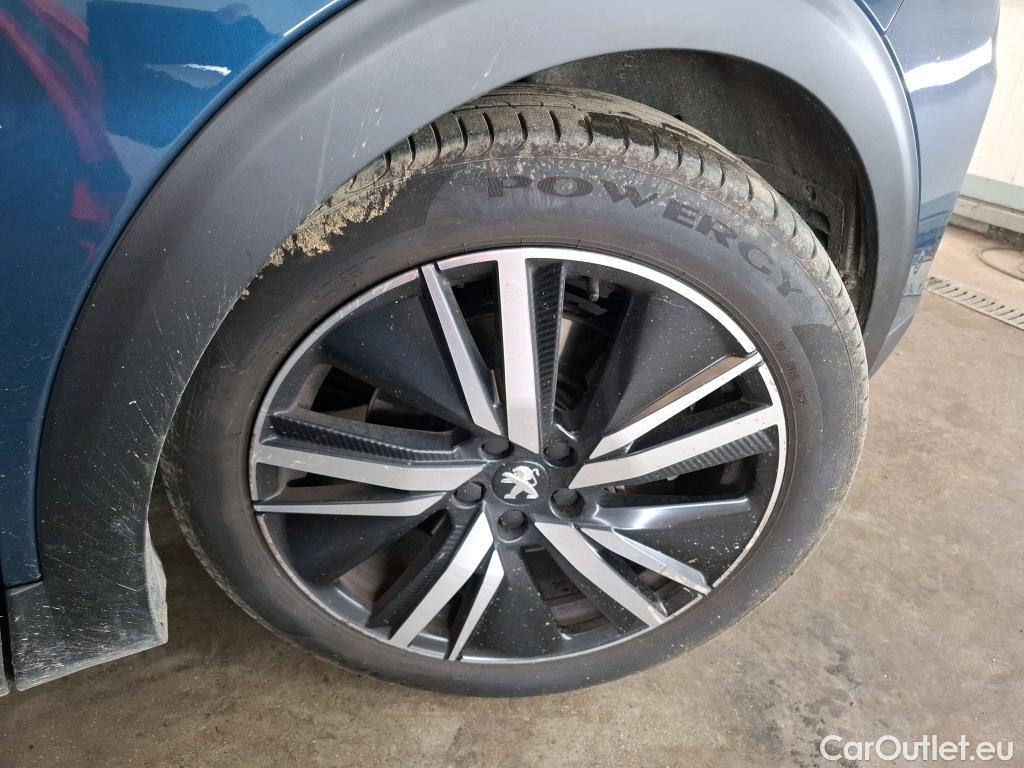  Peugeot  3008 PEUGEOT  / 2020 / 5P / SUV 1.6 HYBRID 225 E-EAT8 GT Pack #14