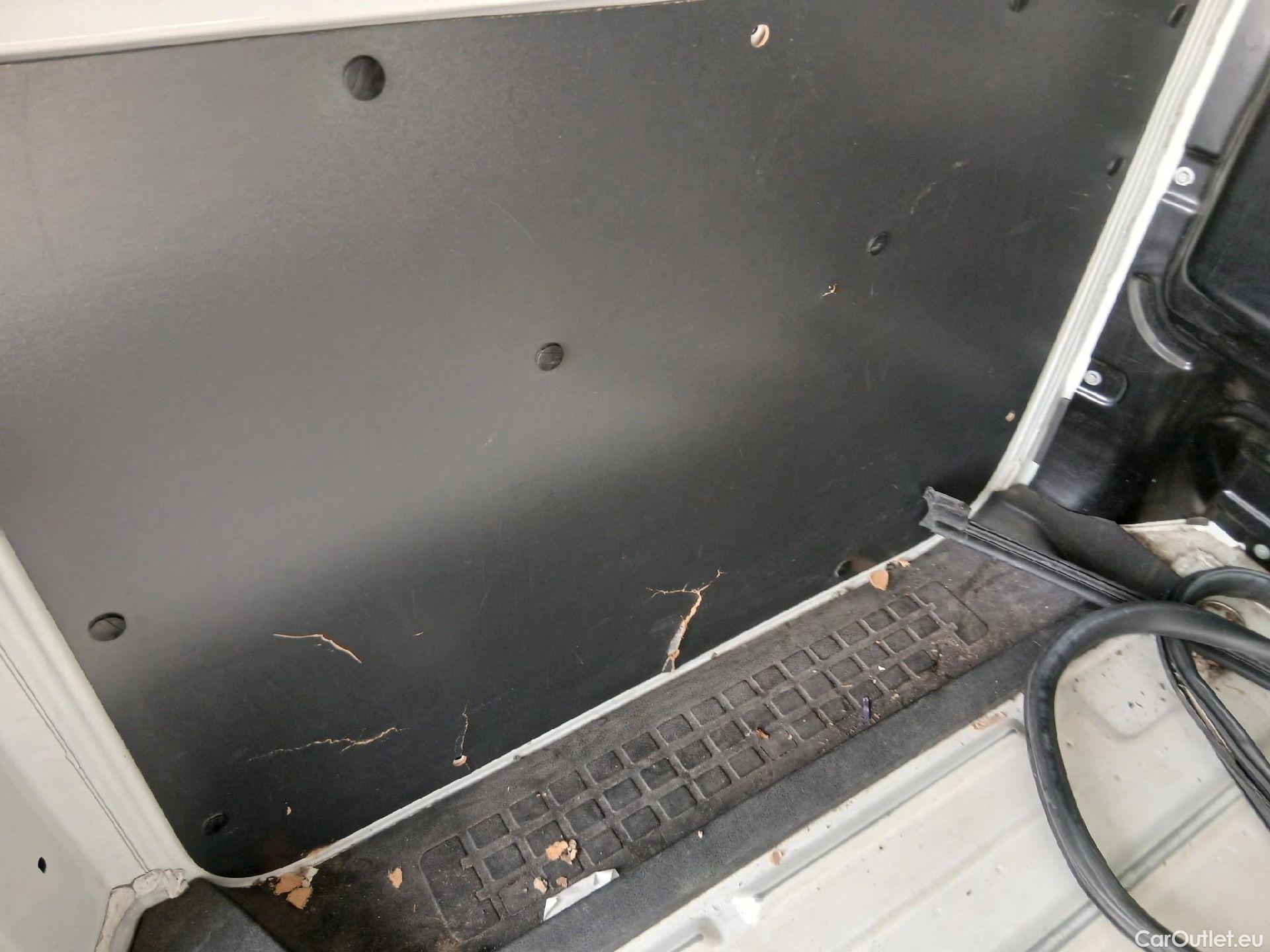  Opel  Vivaro OPEL  / 2019 / 4P / furgón 1.5 Diésel 74kW (100CV) M Std Express #12