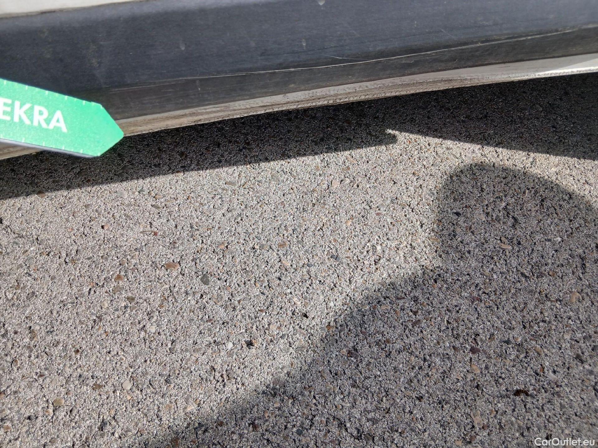  Opel  Vivaro OPEL  / 2019 / 4P / furgón 1.5 Diésel 74kW (100CV) M Std Express #3