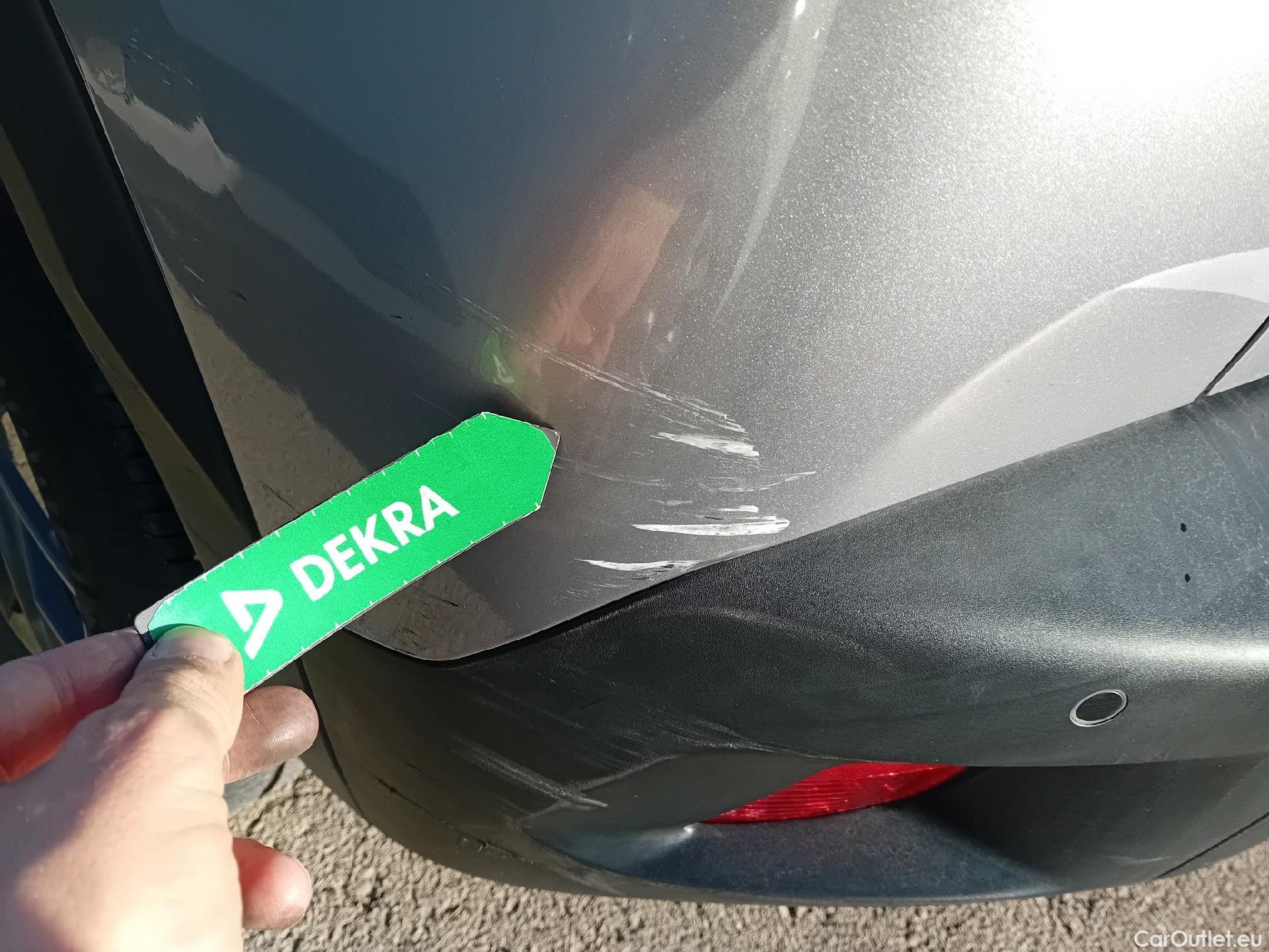  Peugeot  2008 PEUGEOT  / 2019 / 5P / todoterreno Active Pack BlueHDI 81kW (110CV) #7