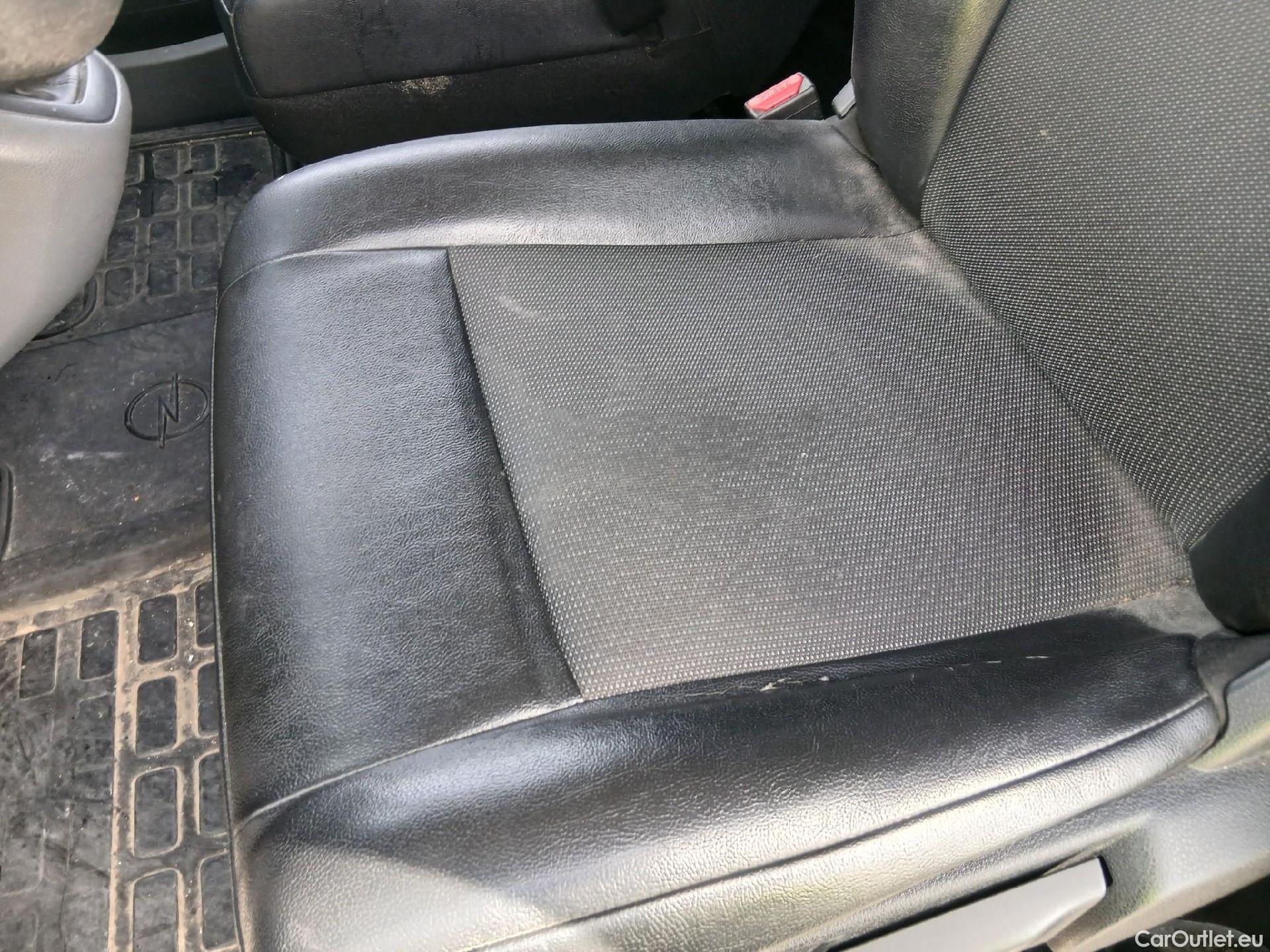  Opel  Vivaro OPEL  / 2019 / 4P / furgón 1.5 Diésel 74kW (100CV) M Std Express #1