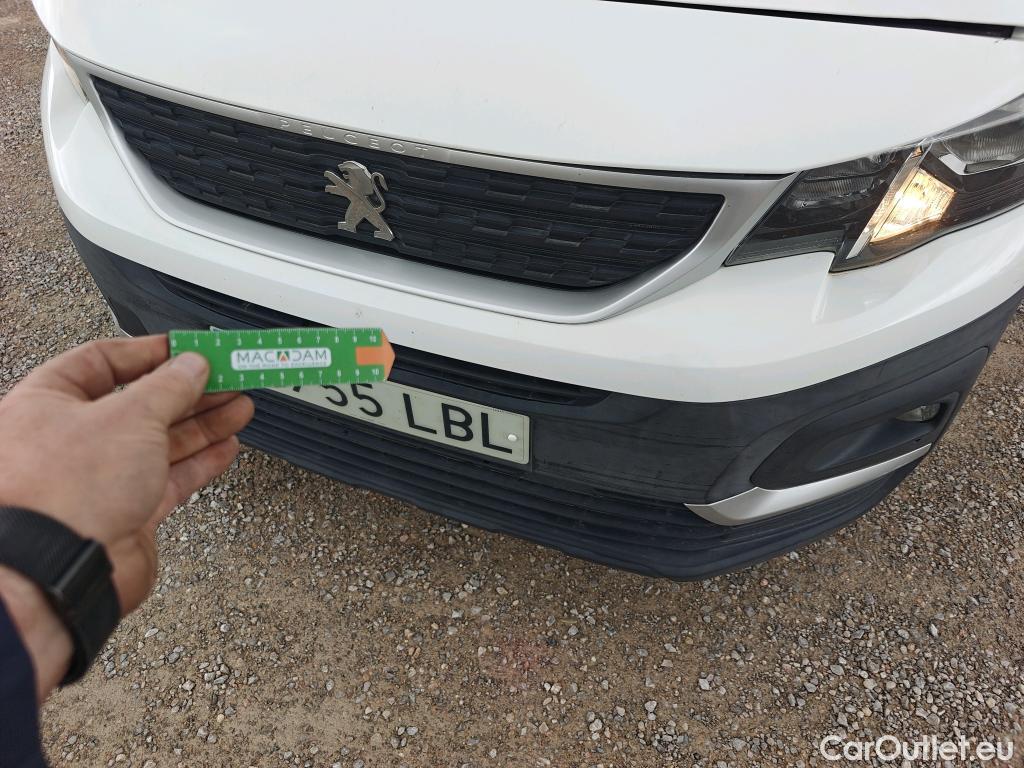  Peugeot  RIFTER PEUGEOT  / 2018 / 5P / monovolumen compacto Active Nav+ Standard BlueHDi 73kW #13