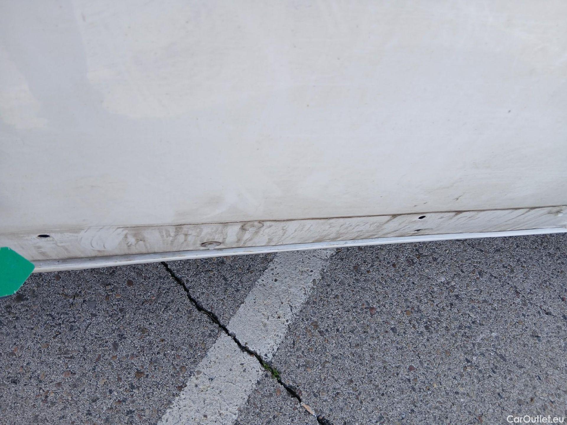  Opel  Vivaro OPEL  / 2019 / 4P / furgón 1.5 Diésel 74kW (100CV) M Std Express #50