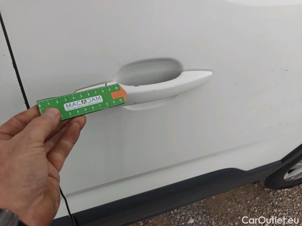  Peugeot  RIFTER PEUGEOT  / 2018 / 5P / monovolumen compacto Active Nav+ Standard BlueHDi 73kW #28