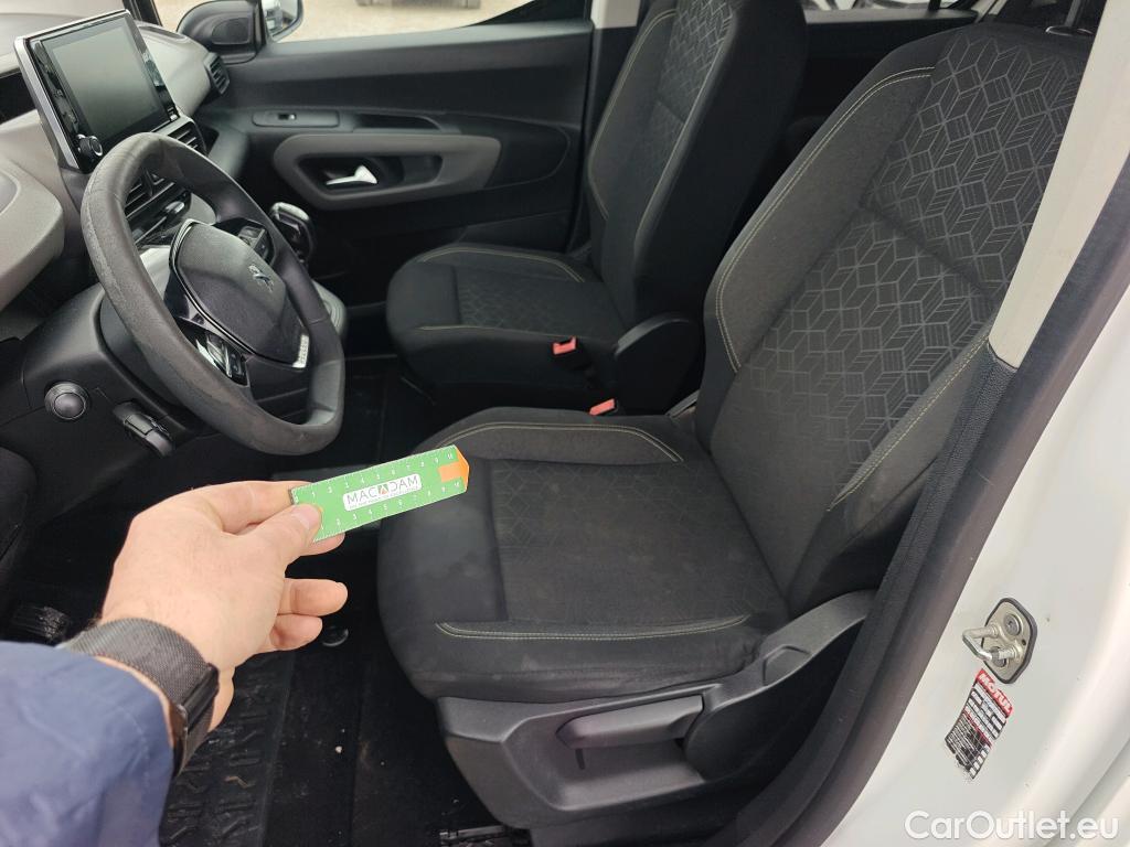  Peugeot  RIFTER PEUGEOT  / 2018 / 5P / monovolumen compacto Active Nav+ Standard BlueHDi 73kW #12