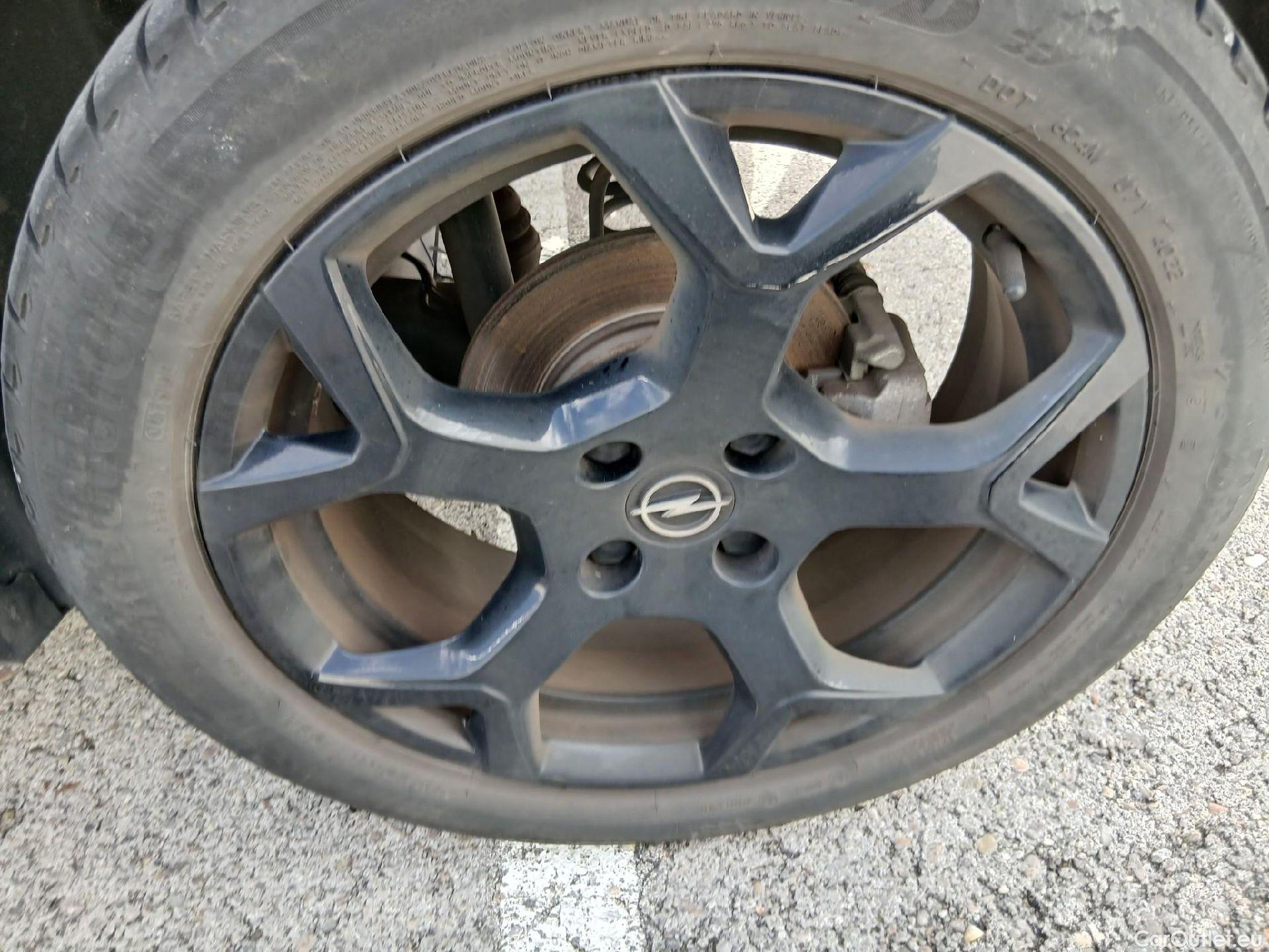  Opel  Crossland OPEL  / 2020 / 5P / crossover 1.2 81kW (110CV) GS #17