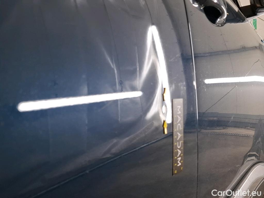  Peugeot  3008 PEUGEOT  / 2020 / 5P / SUV 1.6 HYBRID 225 E-EAT8 GT Pack #20