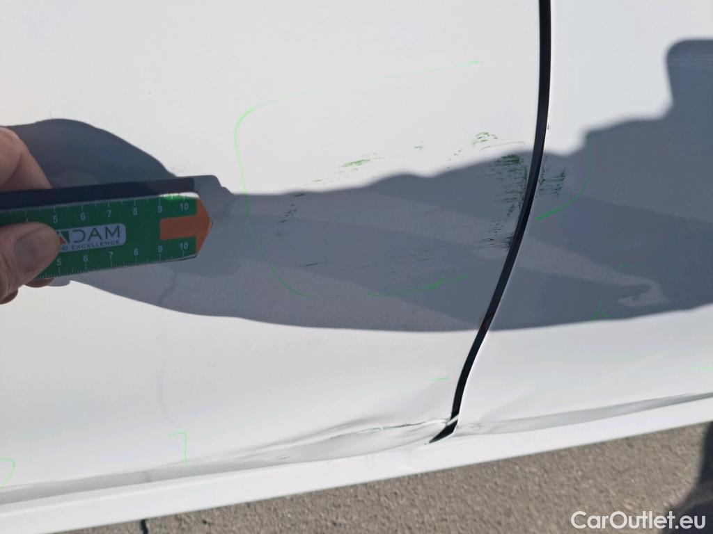  Skoda  Fabia SKODA  / 2021 / 5P / berlina con portón 1.0 TSI 70kW (95CV) Ambition (AC2) #8