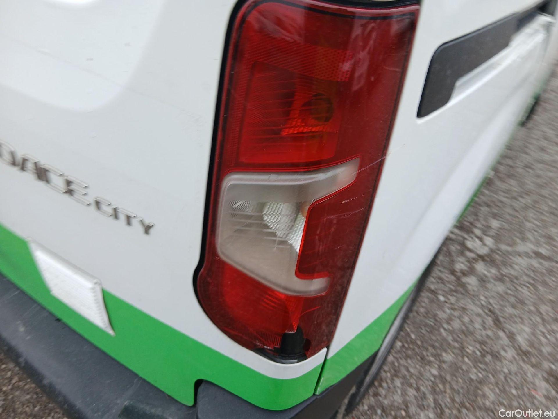  Toyota  Proace TOYOTA  City/2020/4P/furgón derivado de turismo 1.5D 75kW (100CV) GX 650kg Media #27