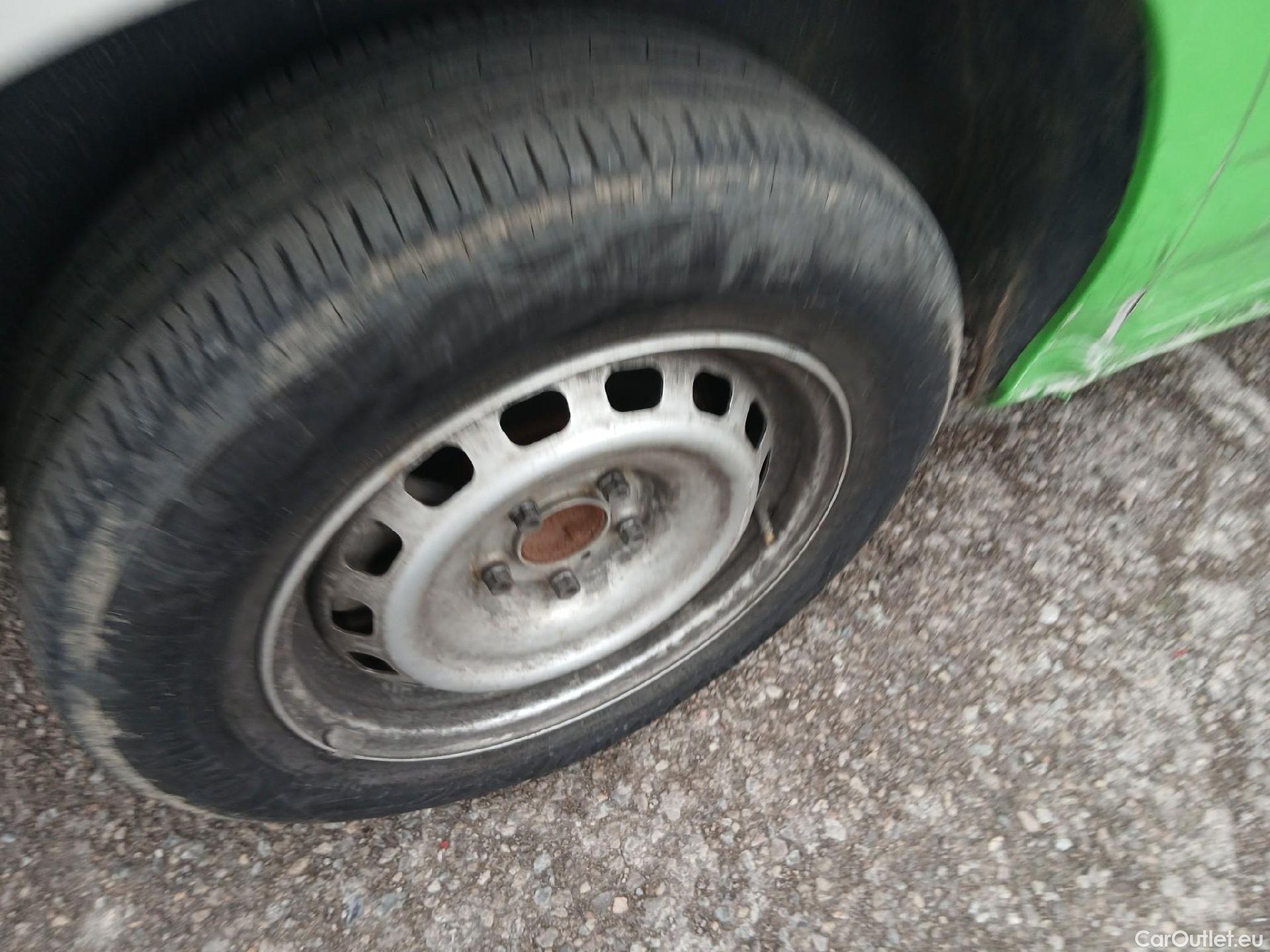  Toyota  Proace TOYOTA  City/2020/4P/furgón derivado de turismo 1.5D 75kW (100CV) GX 650kg Media #31