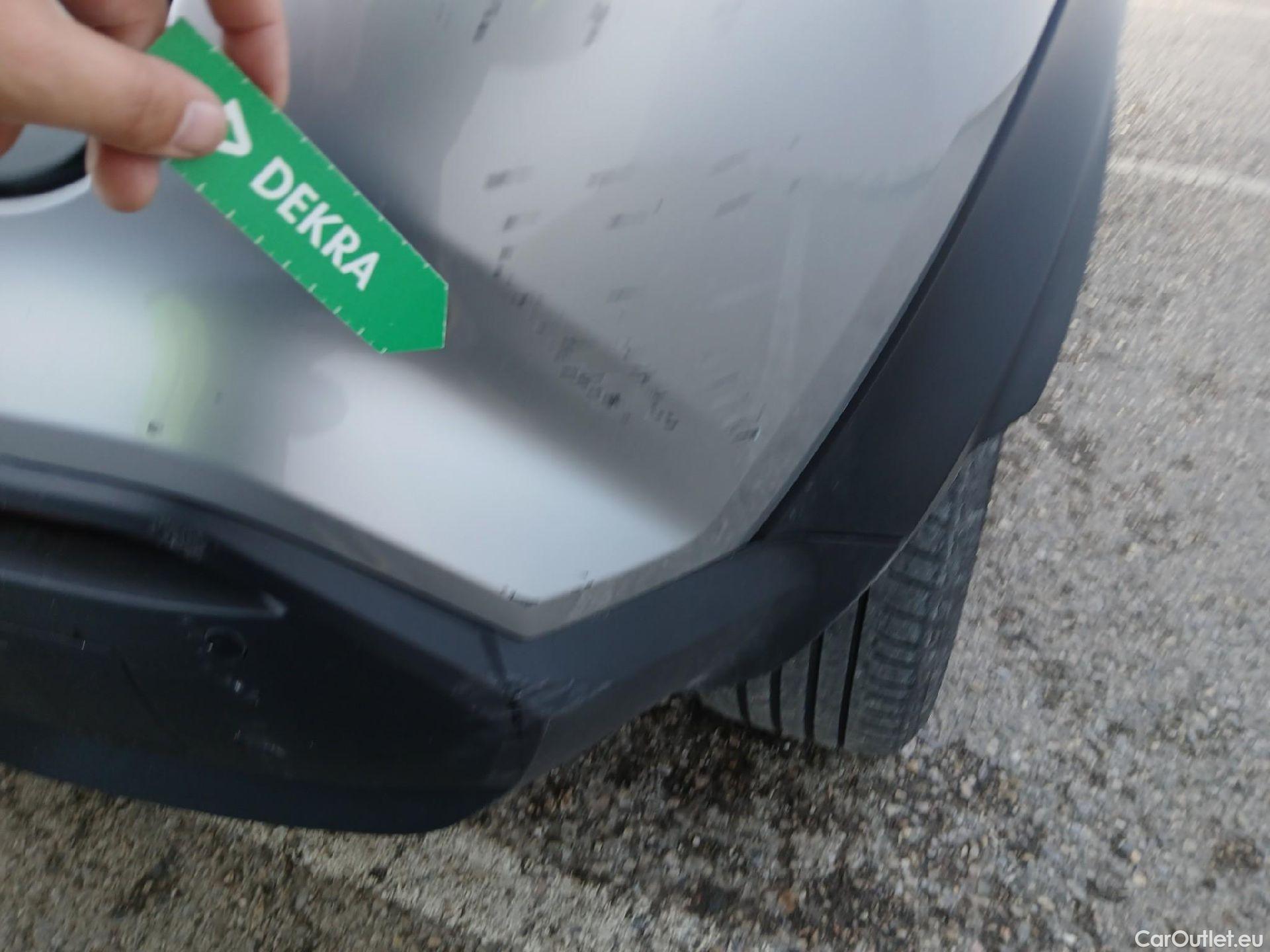  Nissan  Juke NISSAN  / 2019 / 5P / crossover DIG-T 84 kW (114 CV) DCT 7 V N-Connecta #25