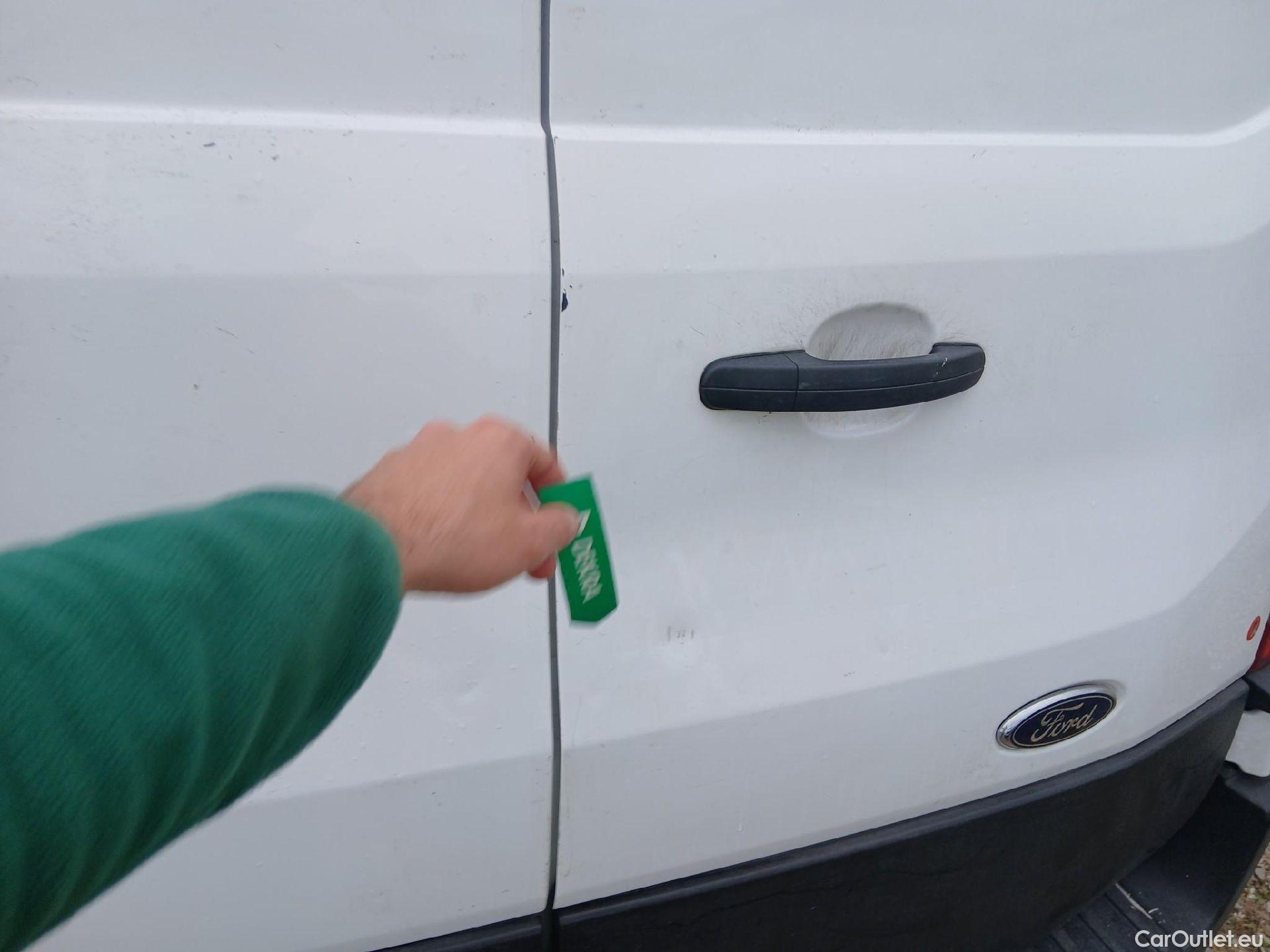  Ford  Transit FORD  / 2013 / 4P / furgón 310 77kW L3H2 Van Trend FWD #20