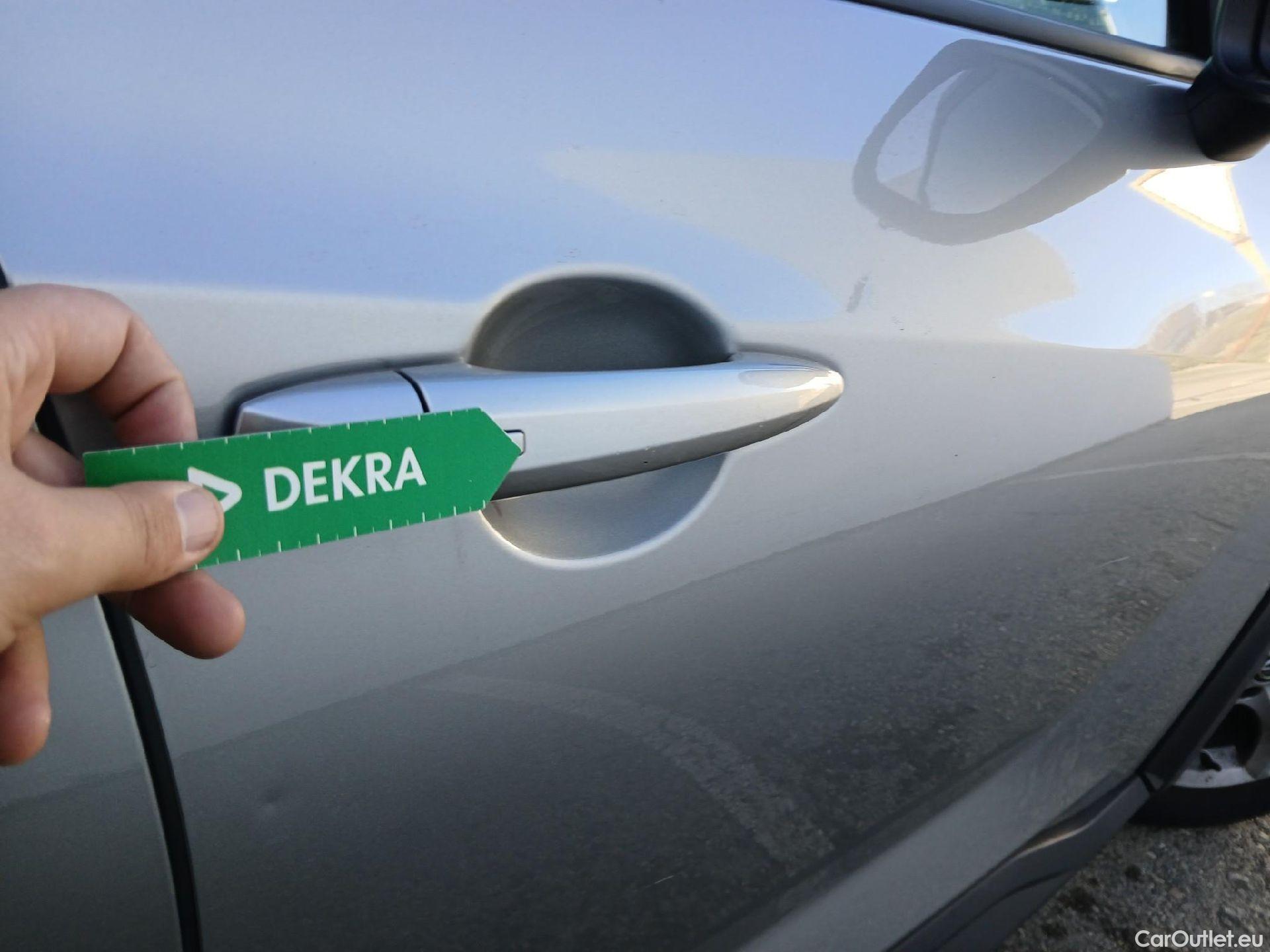  Nissan  Juke NISSAN  / 2019 / 5P / crossover DIG-T 84 kW (114 CV) DCT 7 V N-Connecta #33