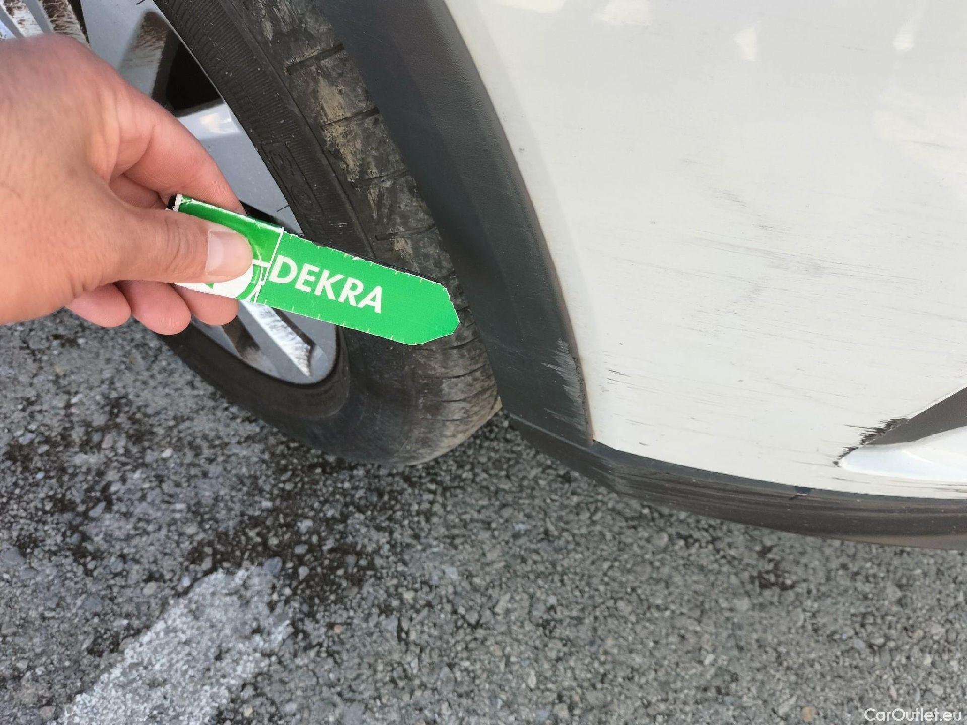  Seat  Arona  Style Special Edition 1.0 TSI 115CV AT7 E6d #6