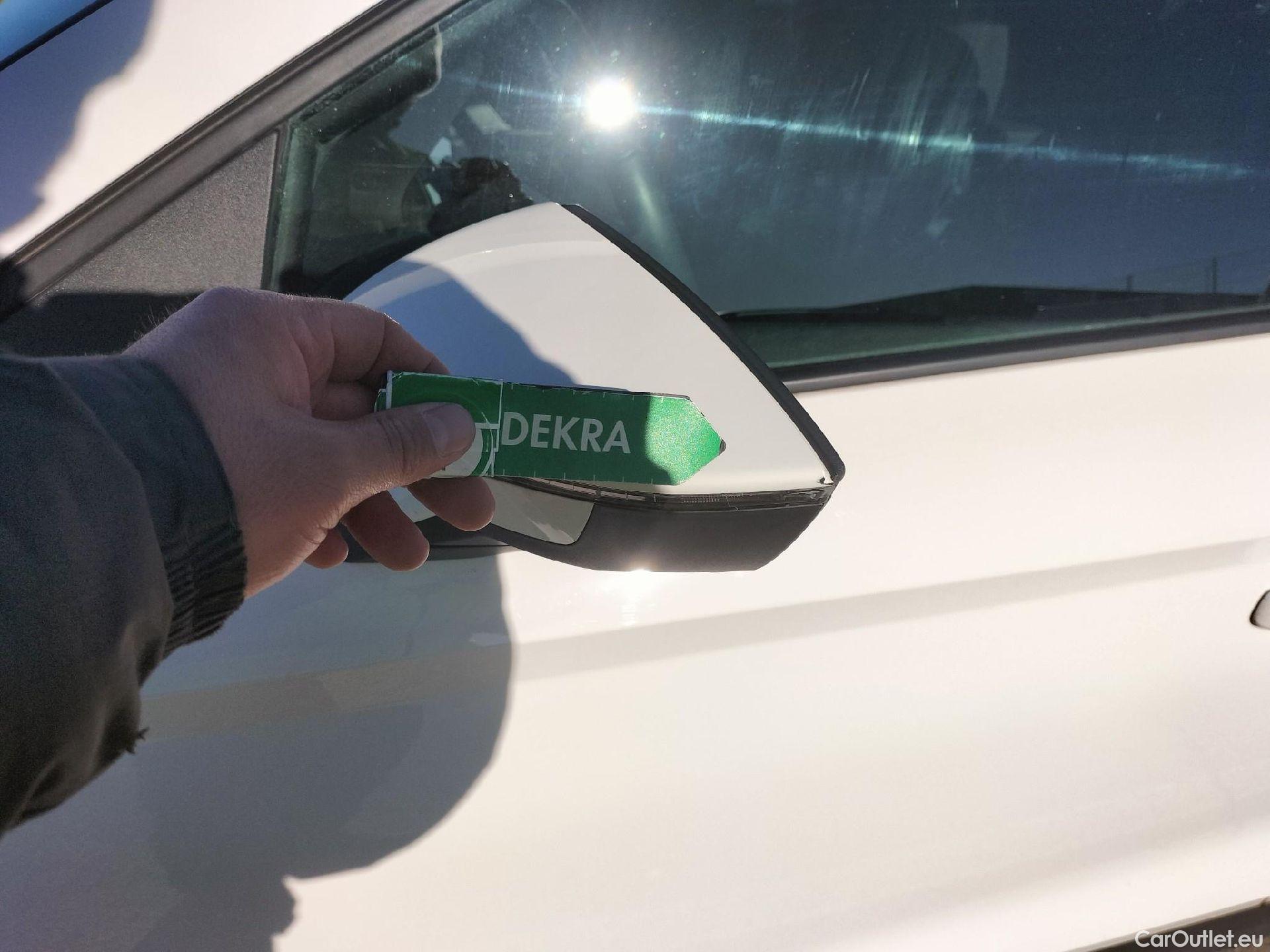  Seat  Arona  Style Special Edition 1.0 TSI 115CV AT7 E6d #18