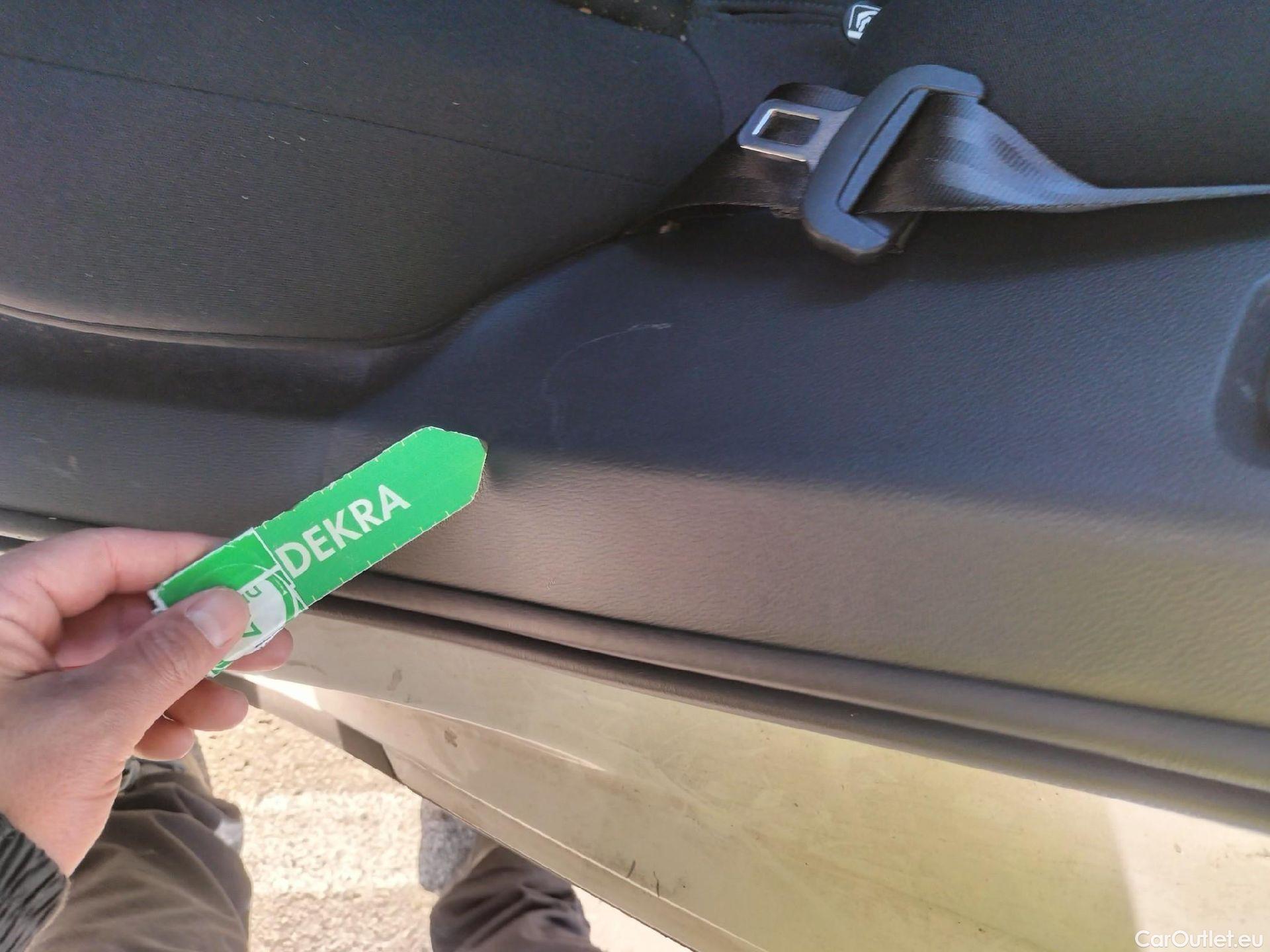  Seat  Arona  Style Special Edition 1.0 TSI 115CV AT7 E6d #30