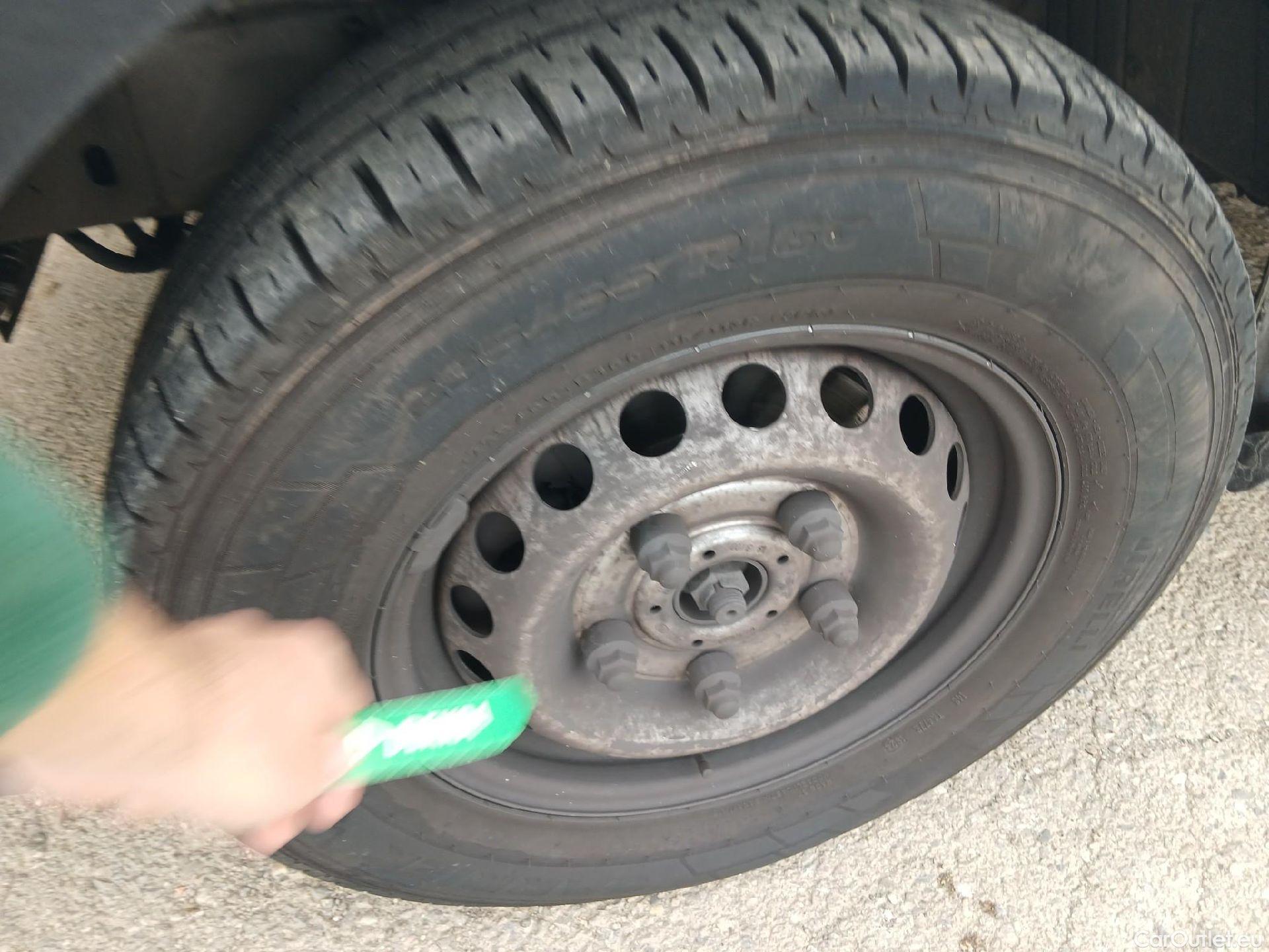  Ford  Transit FORD  / 2013 / 4P / furgón 310 77kW L3H2 Van Trend FWD #6