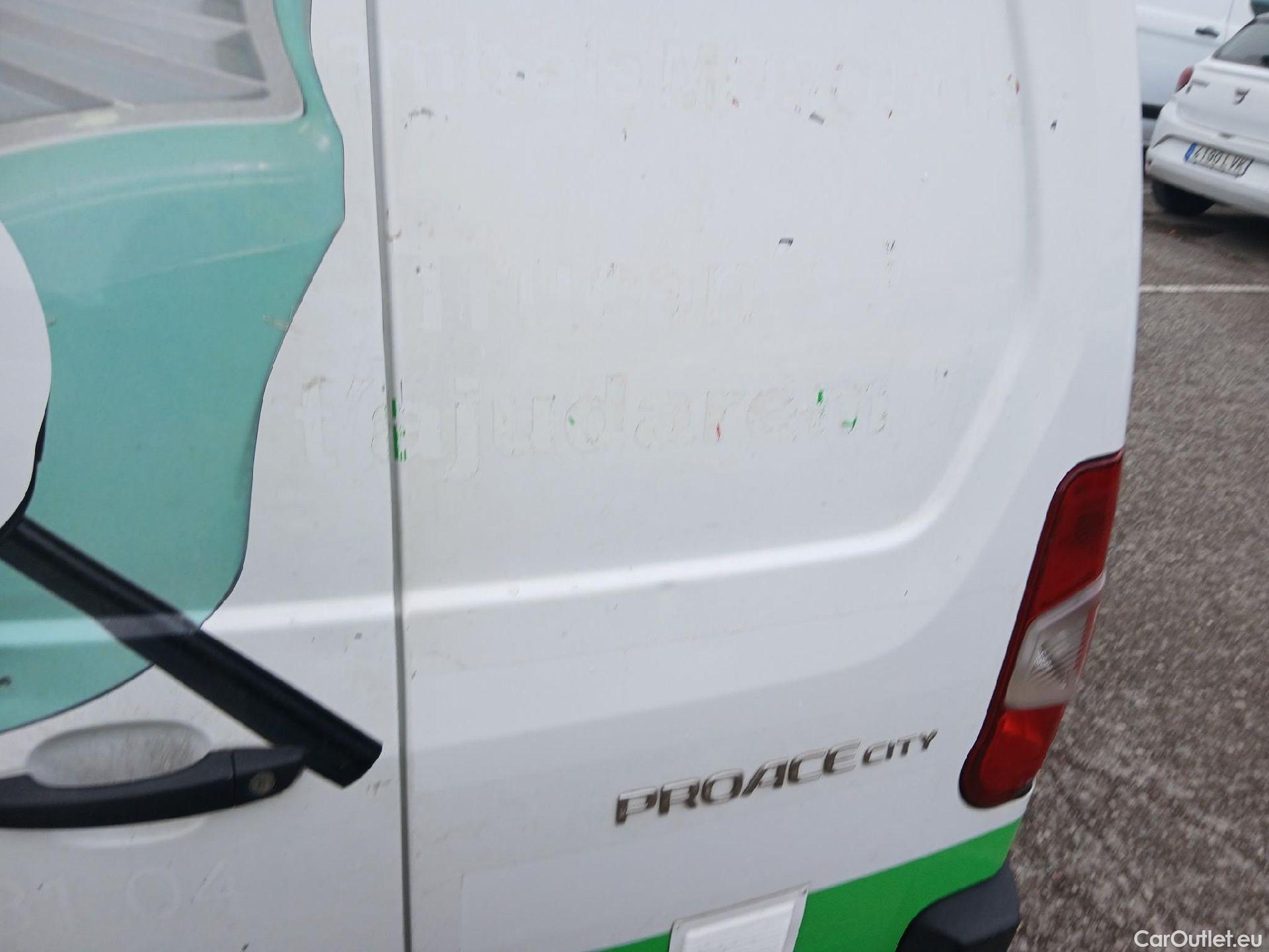  Toyota  Proace TOYOTA  City/2020/4P/furgón derivado de turismo 1.5D 75kW (100CV) GX 650kg Media #26