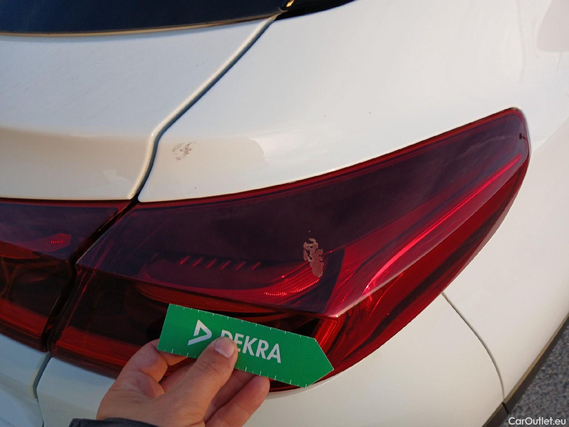  KIA  XCeed KIA  / 2019 / 5P / todoterreno 1.0 T-GDi Drive 88kW (120CV) #27