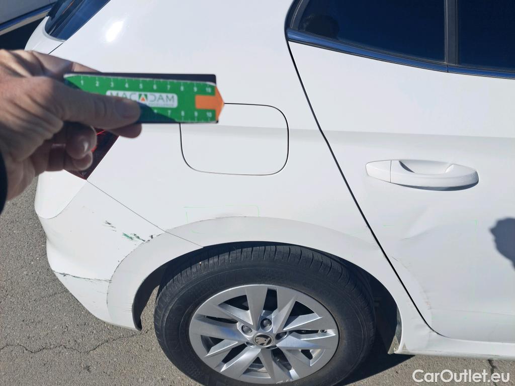  Skoda  Fabia SKODA  / 2021 / 5P / berlina con portón 1.0 TSI 70kW (95CV) Ambition (AC2) #20