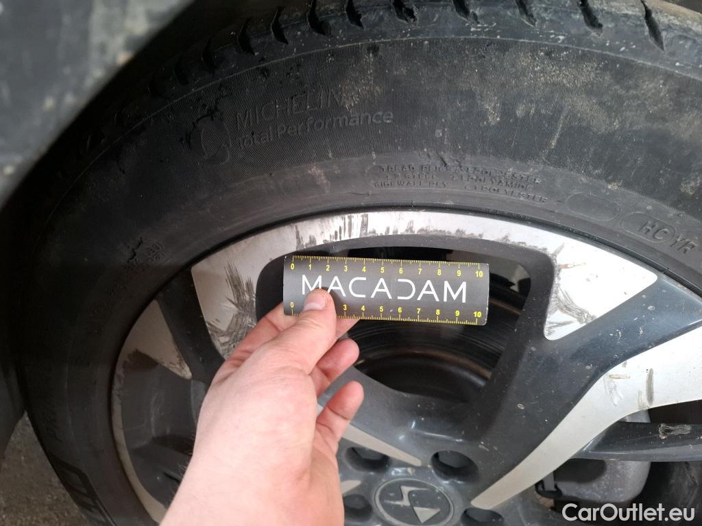  DS  DS7 7 Crossback Business 1.5 BlueHDi 130CV BVA8 E6d #32