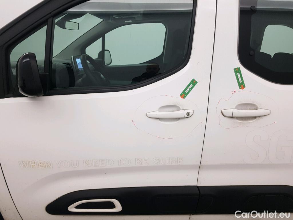  Citroen  Berlingo CITROEN  / 2018 / 5P / monovolumen compacto Talla M BlueHDi 100 S&S FEEL #27