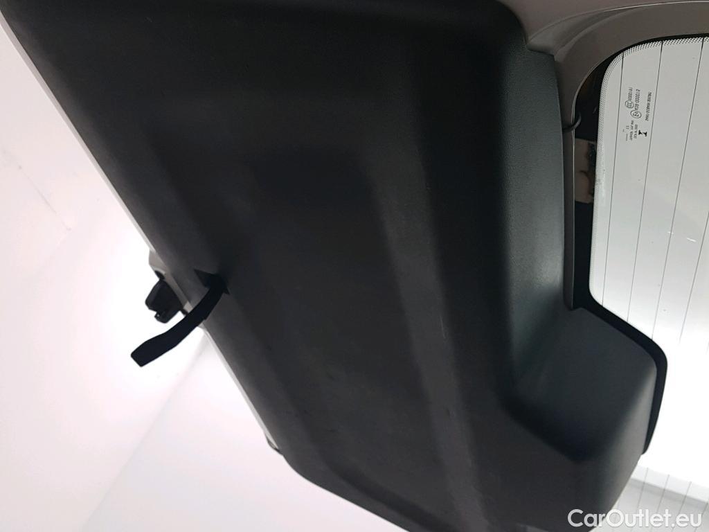  Citroen  Berlingo CITROEN  / 2018 / 5P / monovolumen compacto Talla M BlueHDi 100 S&S FEEL #25