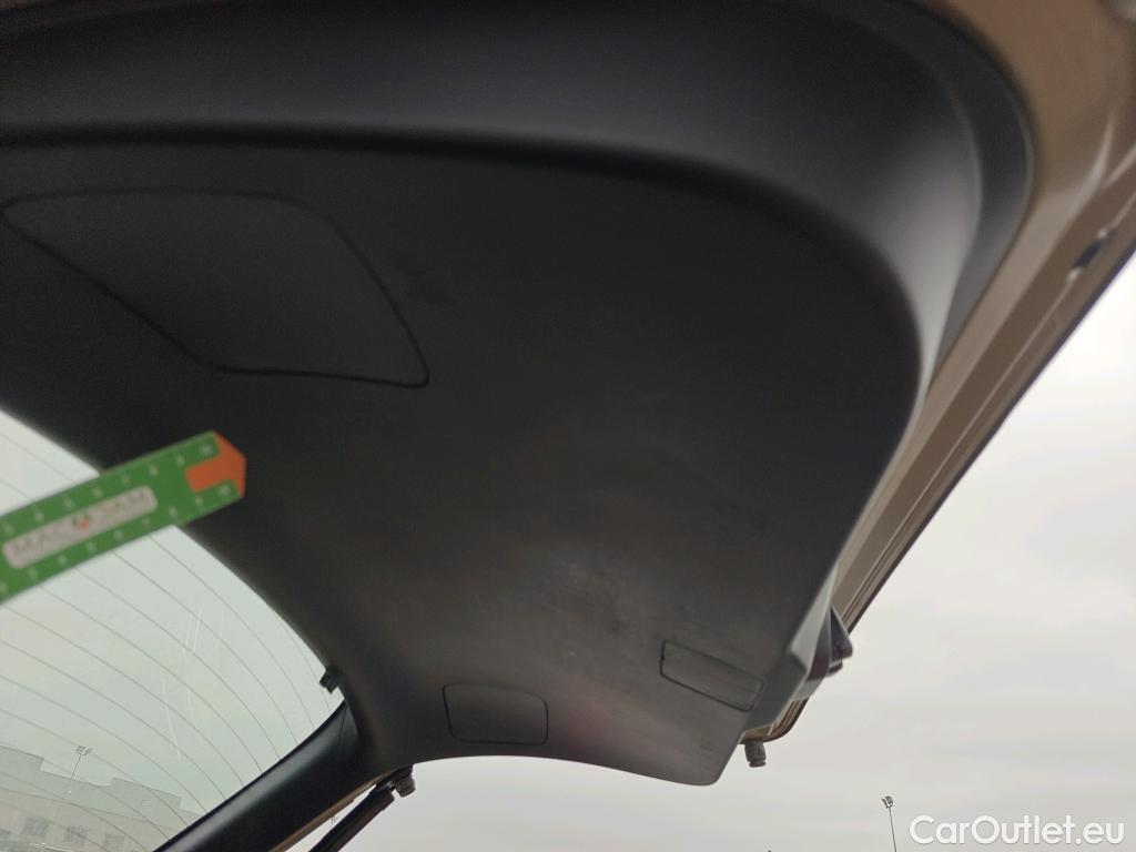  Honda  HR-V HONDA  / 2021 / 5P / todoterreno 1.5 i-MMD Advance 4x2 #21