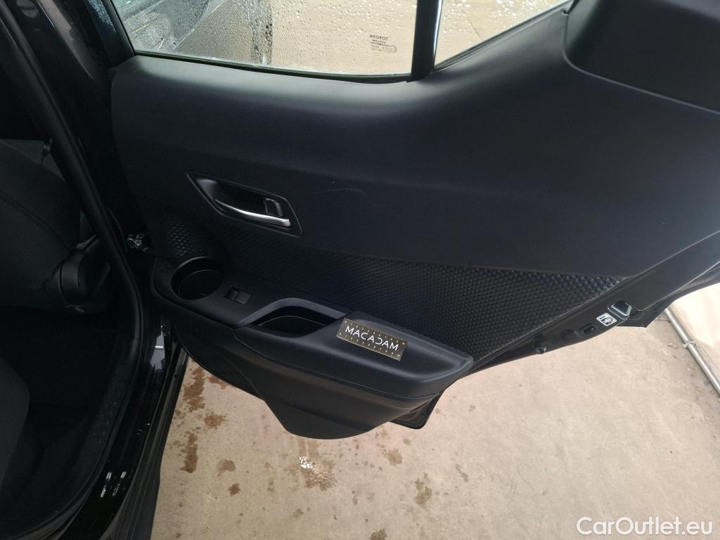  Toyota  C-HR TOYOTA  / 2016 / 5P / SUV 2.0 Hybride 184 Dynamic Business Beyond #26