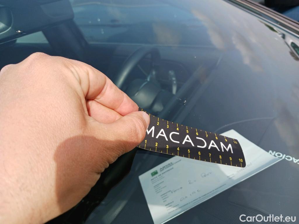  Mercedes  GLA MERCEDES-BENZ  / 2020 / 5P / todoterreno  250 e #3